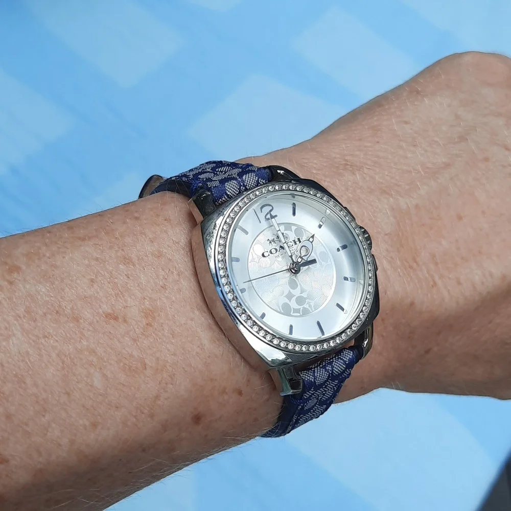 Coach watch - Picture 8 of 8